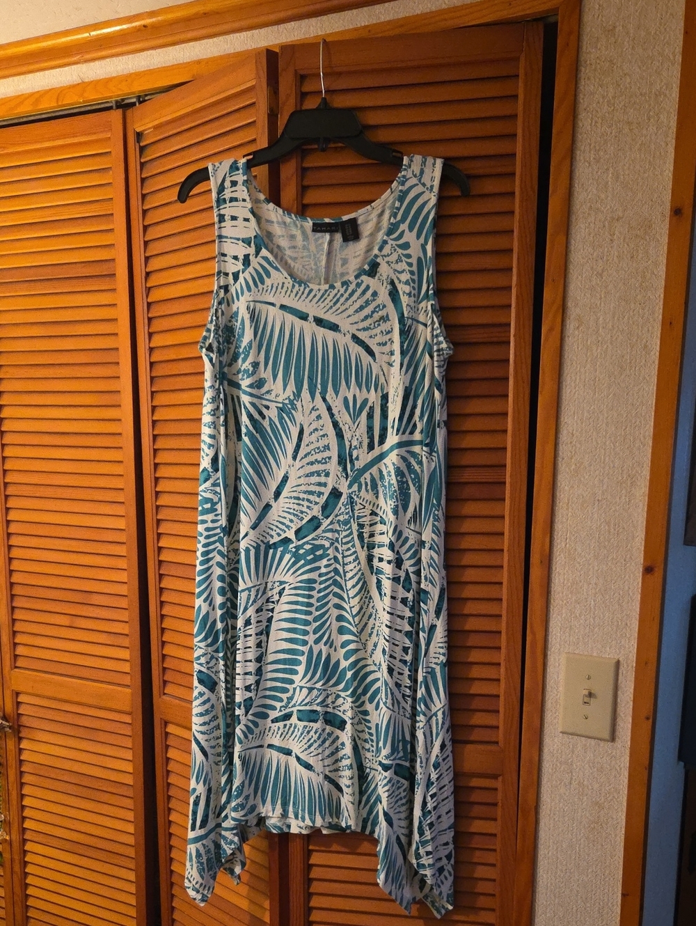 Tahari Teal and White Asymmetrical Leaf-Print Dress
